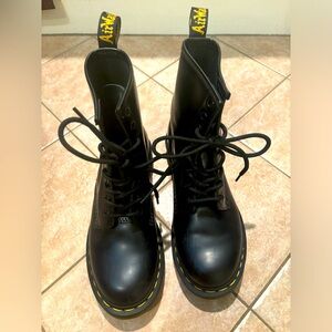 Dr. Martens black leather lace up boots size 7; new without tags, never worn
